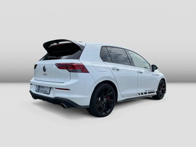 Volkswagen Golf 2.0 TSI GTI