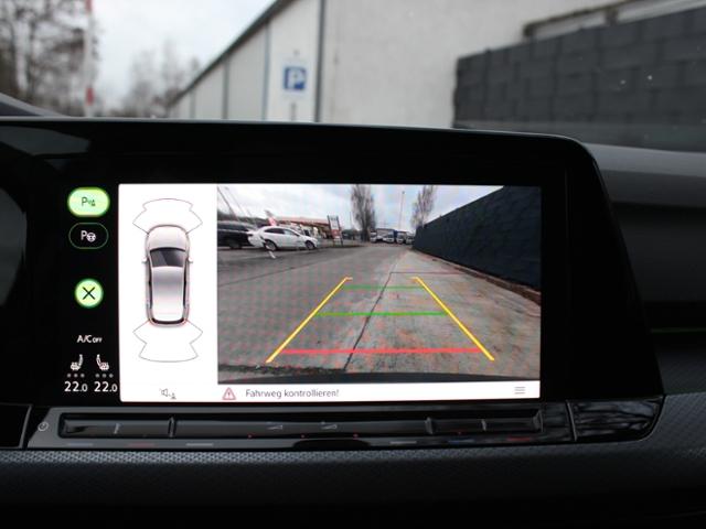 Volkswagen Golf 1.5 TSI Golf VIII Plus