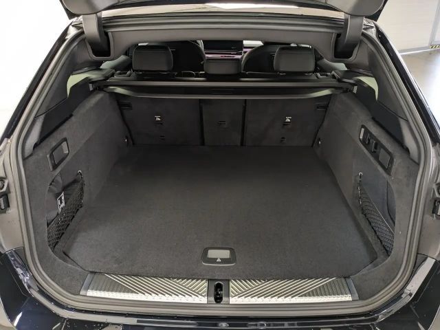 BMW 520 520d M-Sport Touring