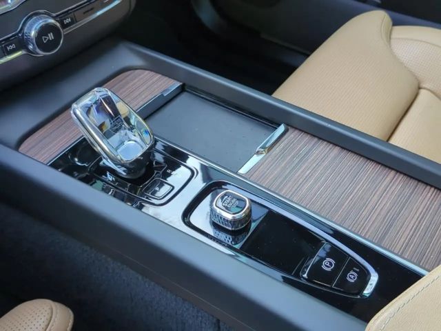 Volvo XC60 Bright Plus Recharge T8