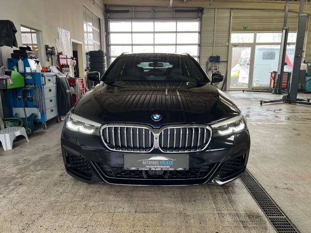 BMW 530 530d M-Sport xDrive