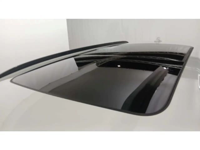 Volvo XC90 Dark Ultra