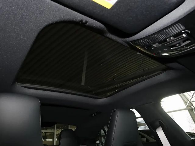 Mercedes-Benz CLA 200 AMG Line Coupé