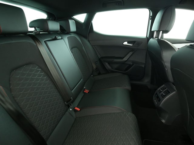 Seat Leon 1.5 eTSI DSG FR-lijn