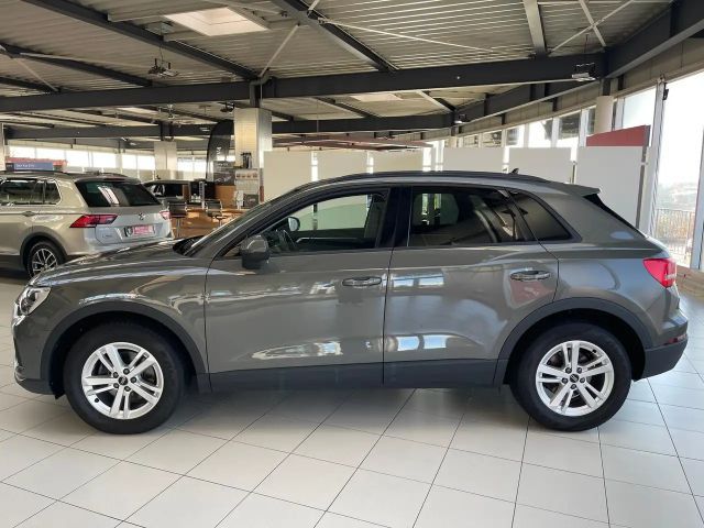 Audi Q3 2.0 TDI Business