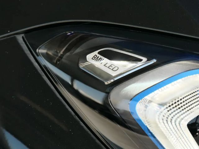 BMW 330 330e M-Sport Touring