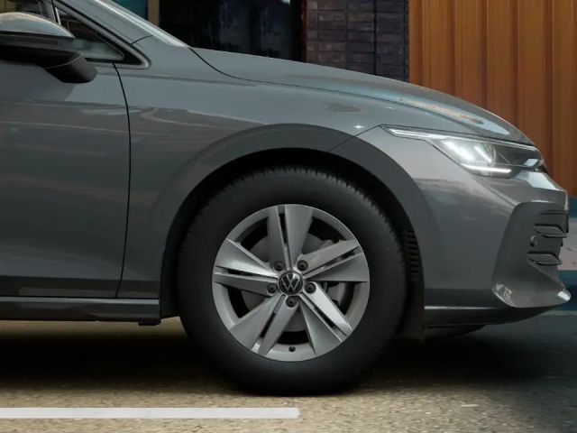 Volkswagen Golf DSG Life