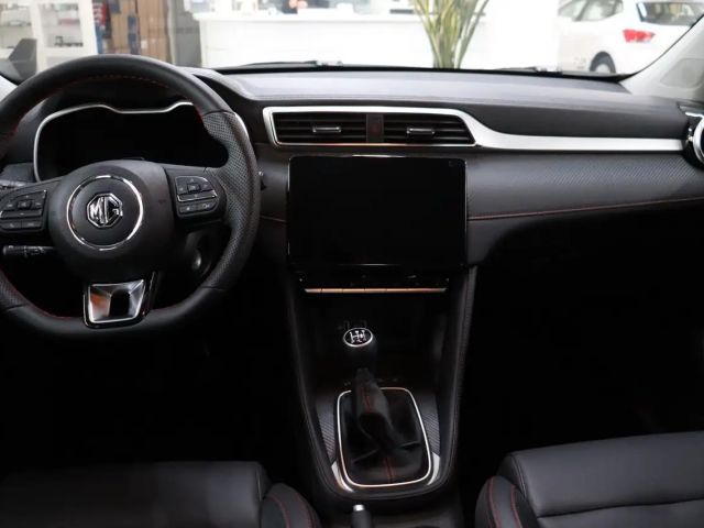 MG ZS Luxury