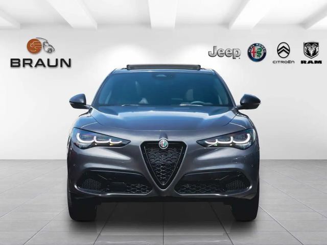 Alfa Romeo Stelvio AT8 Q4 Turbo Veloce