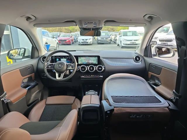 Mercedes-Benz GLA 220 4MATIC GLA 220 d