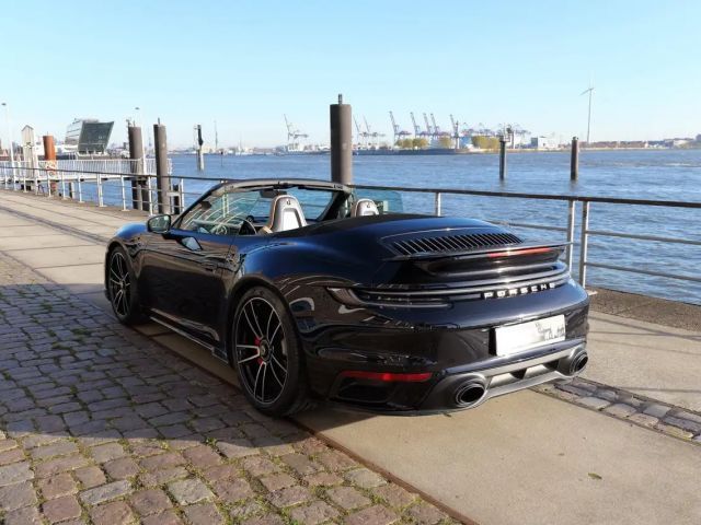 Porsche 992 Cabrio Turbo