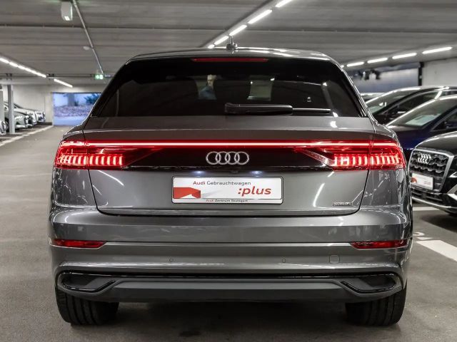 Audi Q8 55 TFSI Hybride Quattro