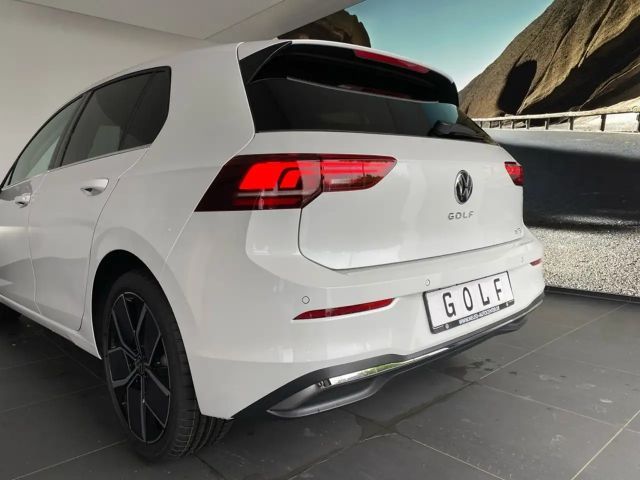 Volkswagen Golf 1.5 eTSI DSG Style