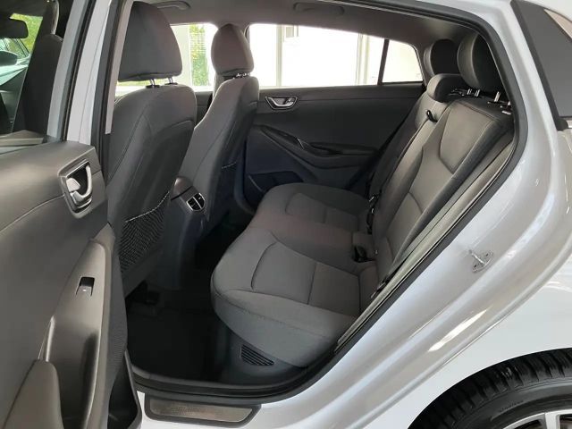 Hyundai Ioniq 1.6 Hybrid Style