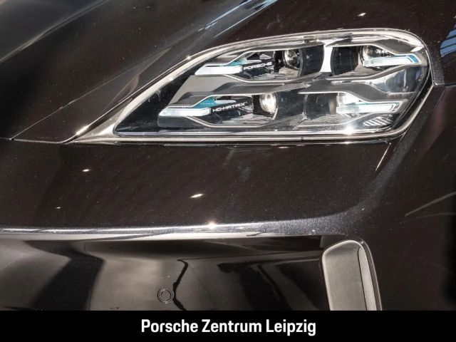 Porsche Taycan 4 Black Edition