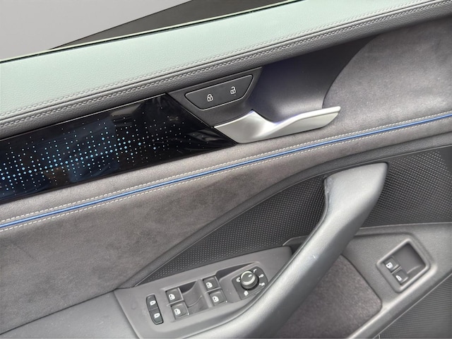 Volkswagen Passat DSG R-Line eHybrid