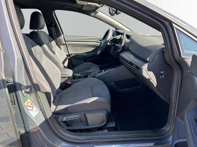 Volkswagen Golf 1.5 eTSI Golf VIII