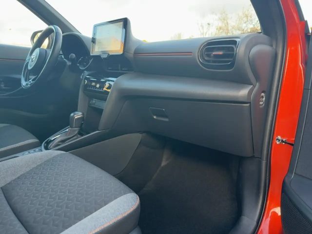 Toyota Yaris Cross 1.5 Spicy Edi Klima Kamera Sitzhzg