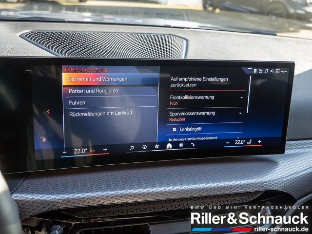 BMW 330 330i M-Sport Touring xDrive