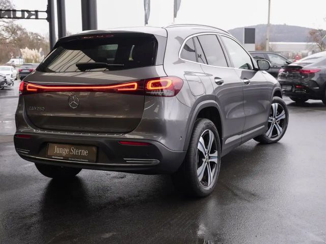 Mercedes-Benz EQA 250 Progressive