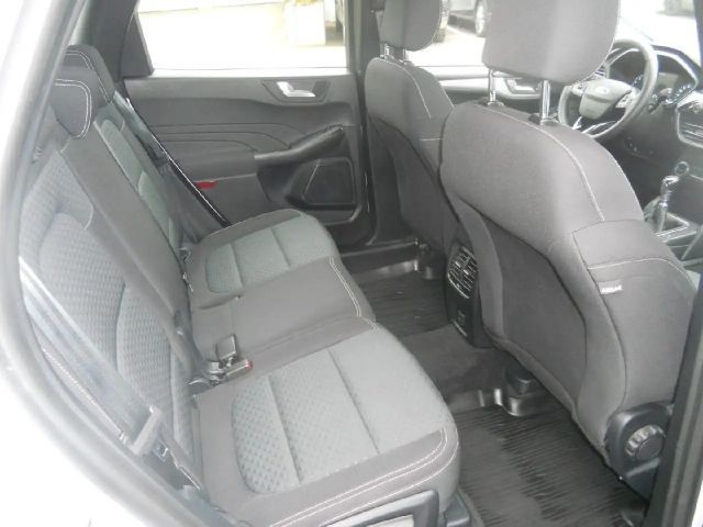 Ford Kuga Cool & Connect