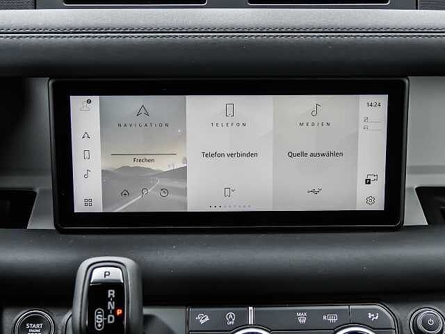 Land Rover Defender 90 Dynamic SE