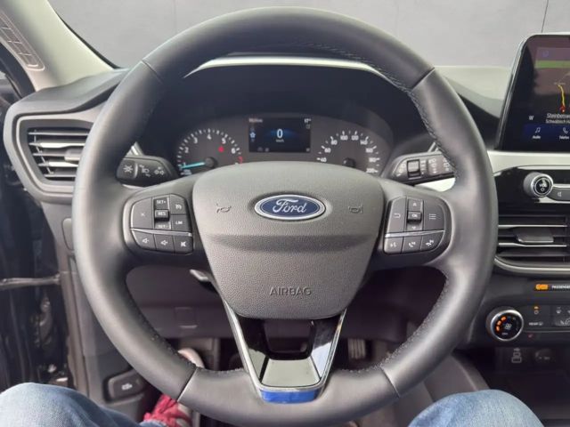 Ford Kuga Cool & Connect