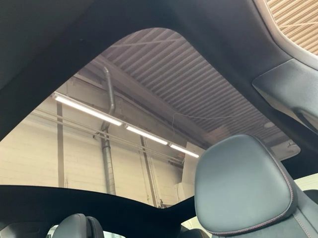 Mercedes-Benz CLA 250 AMG Line Coupé