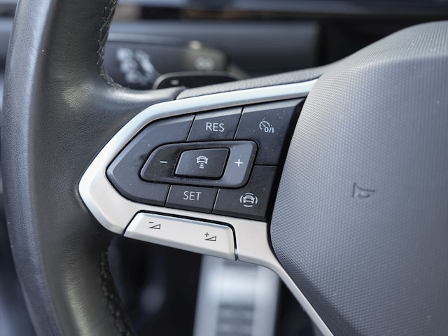 Volkswagen T-Roc 1.5 TSI DSG R-Line Style