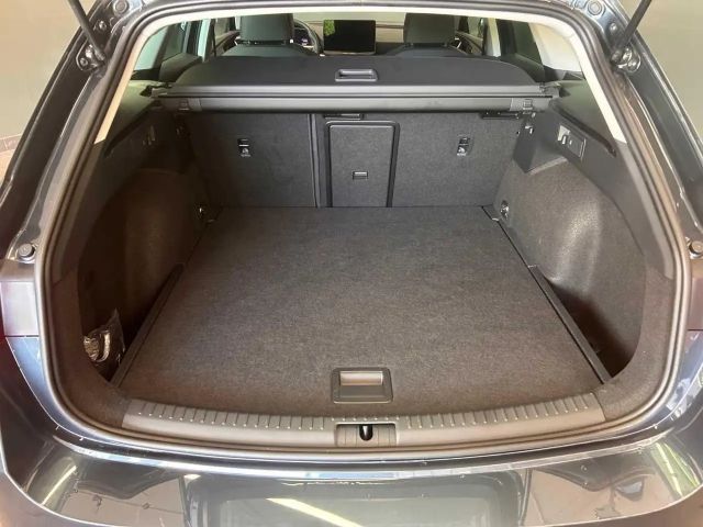 Seat Leon 2.0 TDI DSG FR-lijn Sportstourer