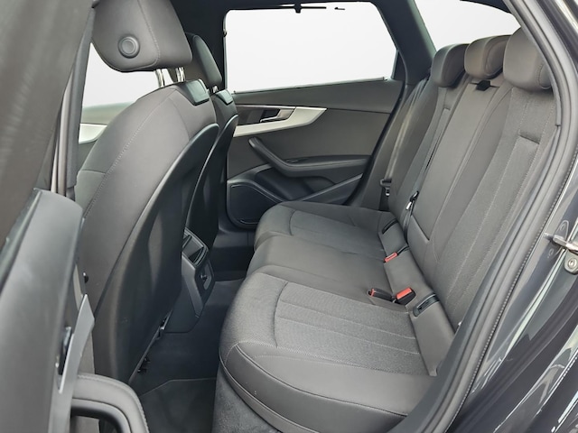 Audi A4 40 TDI Avant S-Tronic