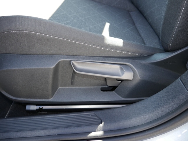 Volkswagen Golf 1.5 eTSI DSG Golf VIII Variant