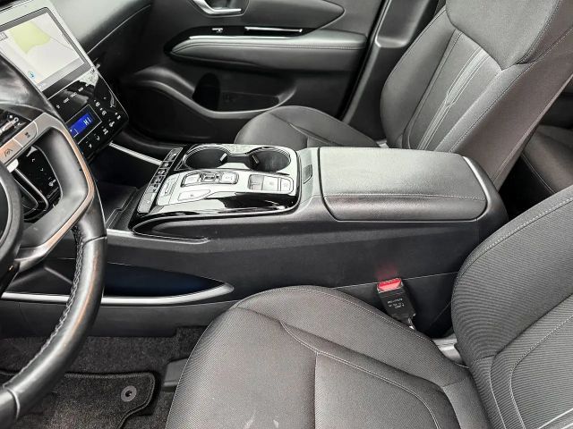 Hyundai Tucson 2WD Hybrid Trend