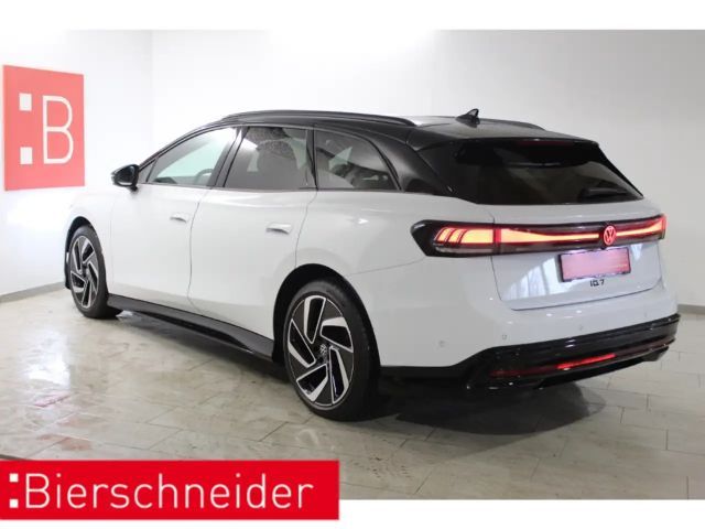 Volkswagen ID.7 Pro Style Tourer