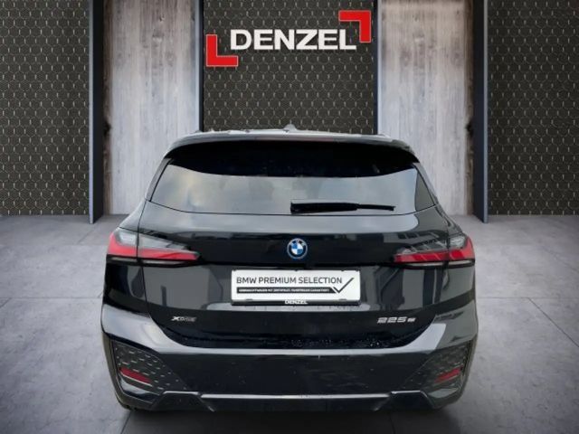 BMW 225 Active Tourer Sedan xDrive