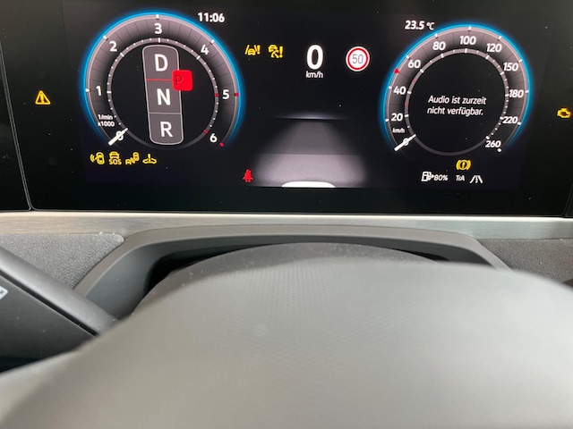 Volkswagen Passat PASSAT "R-LINE" 8-FACH-BEREIFT STANDHEIZUNG AHK