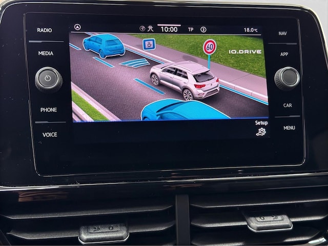 Volkswagen T-Roc 1.5 TSI DSG R-Line