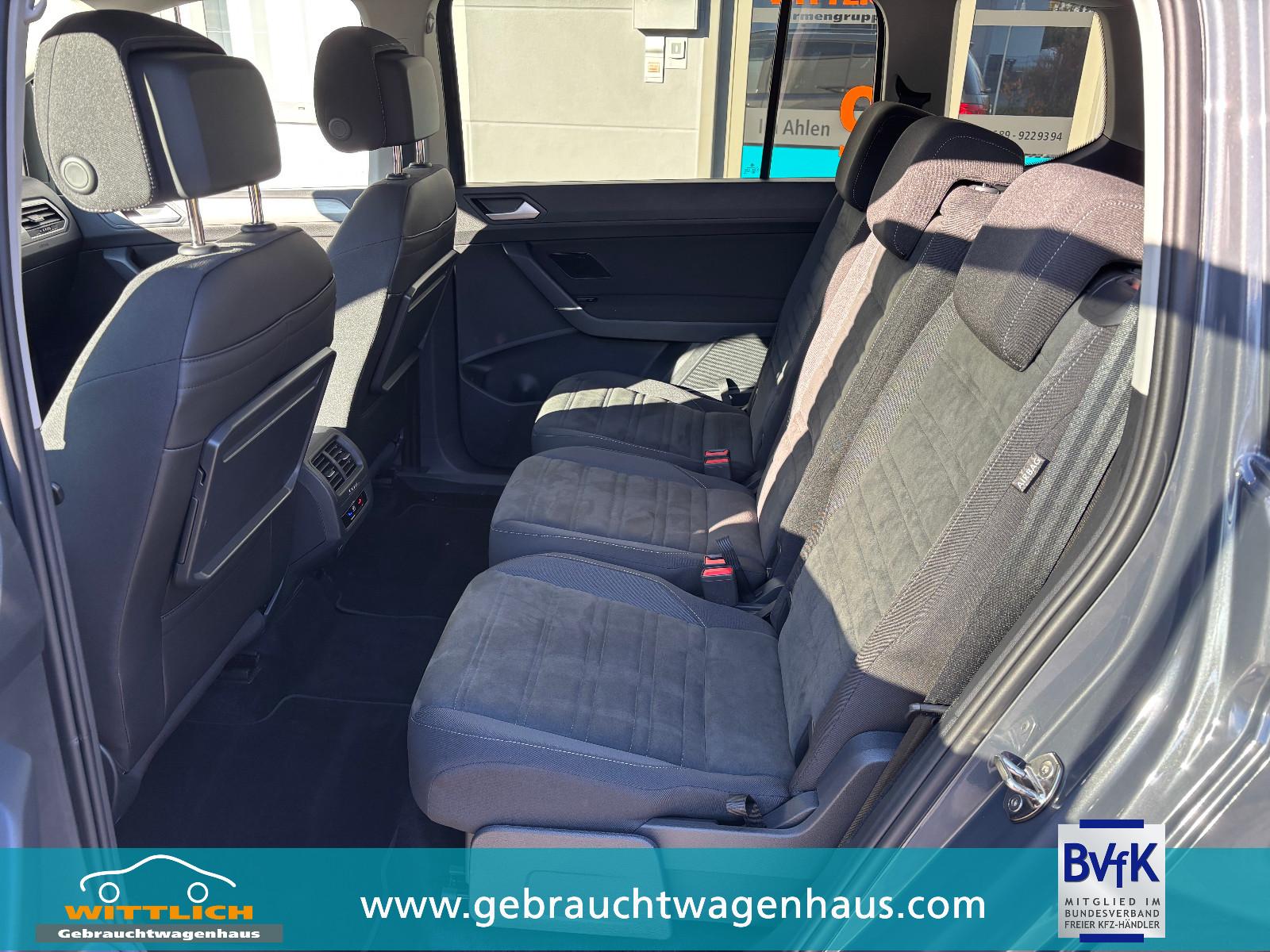 Volkswagen Touran 1.5 TSI DSG