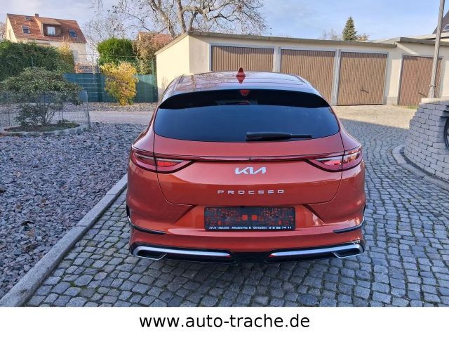 Kia ProCeed ProCeed Automatik Navi SH LH PDC V+H Kamera DAB