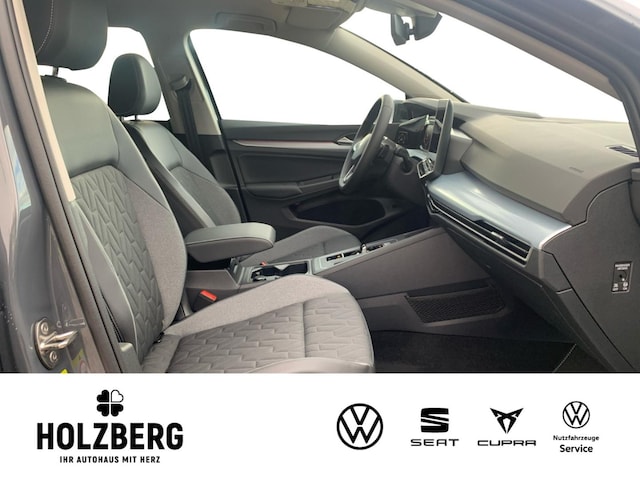 Volkswagen Golf 1.5 eTSI DSG Variant