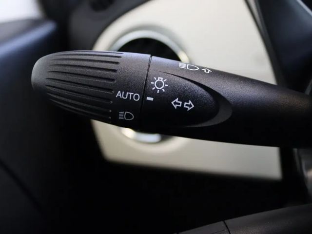 Fiat 500 Hybrid *Navi*Klimaautomatik*PDC*Temp.*ALU*