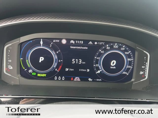 Volkswagen Arteon R-Line eHybrid