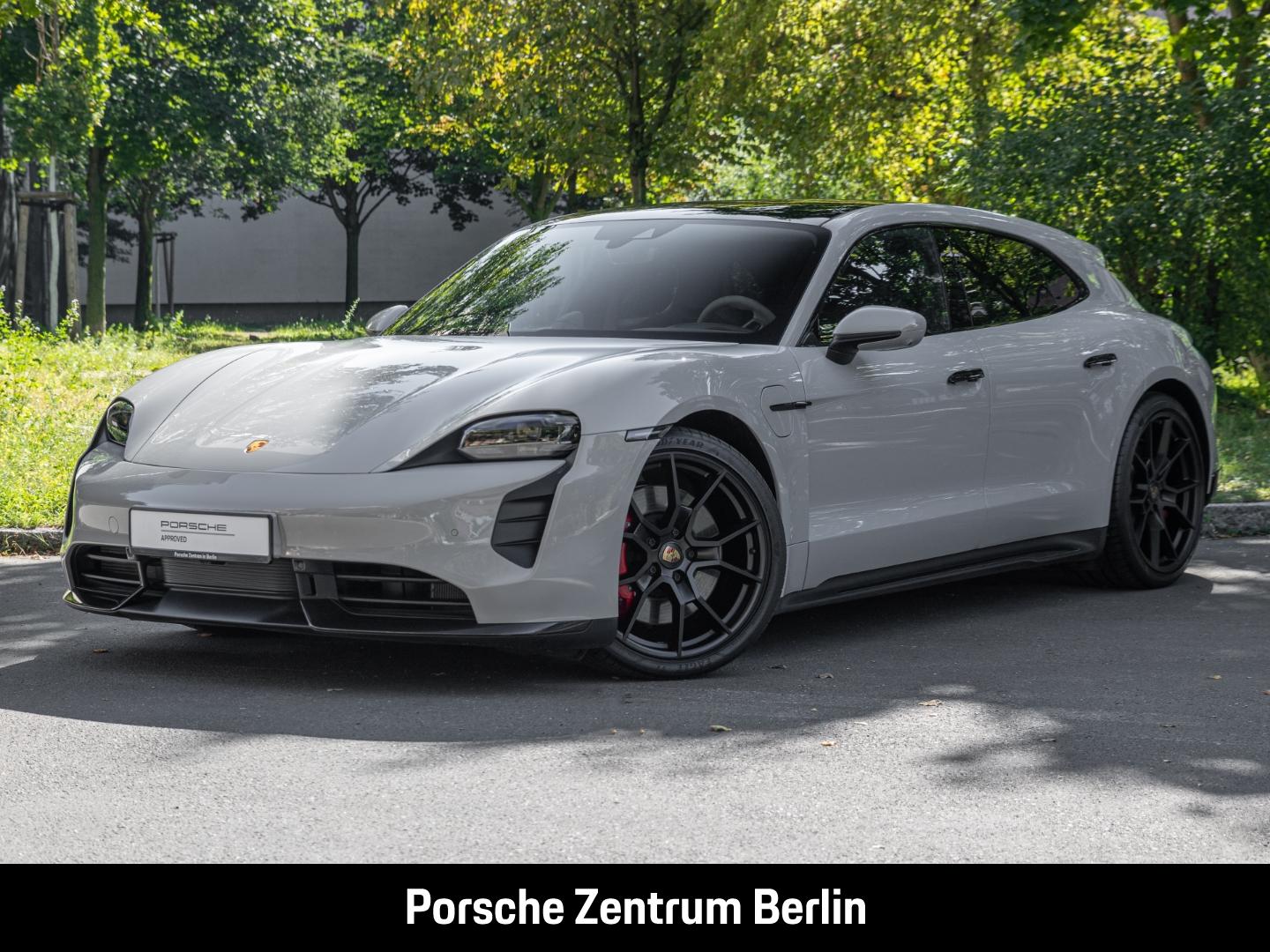 Porsche Taycan GTS Sport Turismo