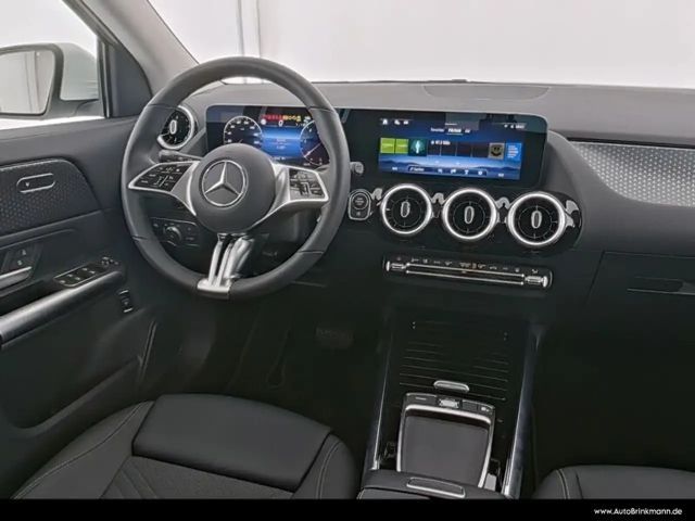 Mercedes-Benz GLA 200 GLA 200 d