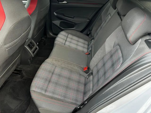 Volkswagen Golf 2.0 TSI DSG GTI