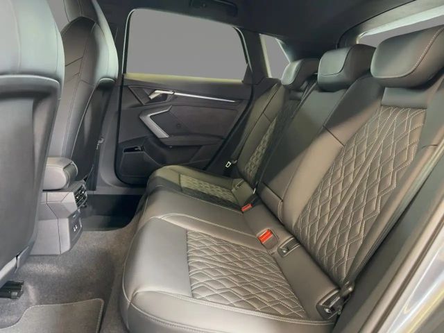 Audi A3 Hybride S-Line Sedan