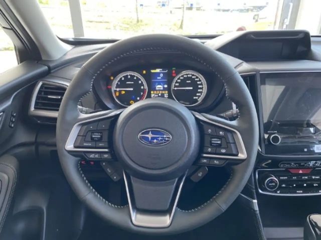 Subaru Forester 2.0ie Edition Black Platinum 8-fach bereift AHK-ab