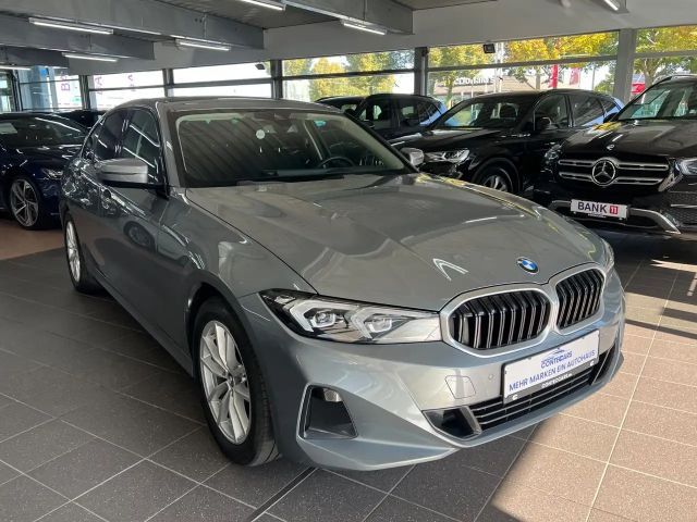 BMW 320 320d Sedan xDrive