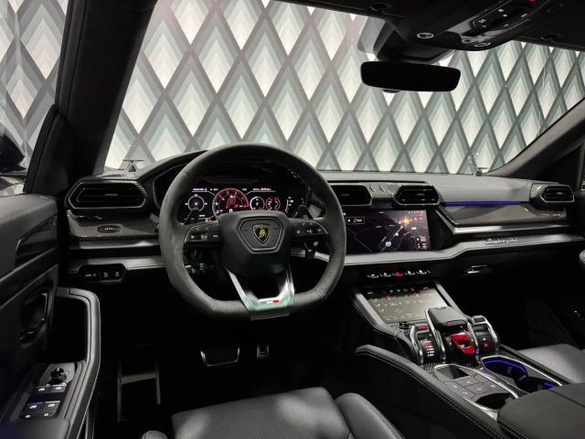 Lamborghini Urus SE // CARBON // UNIKÄT // VOLLE HÜTTE //