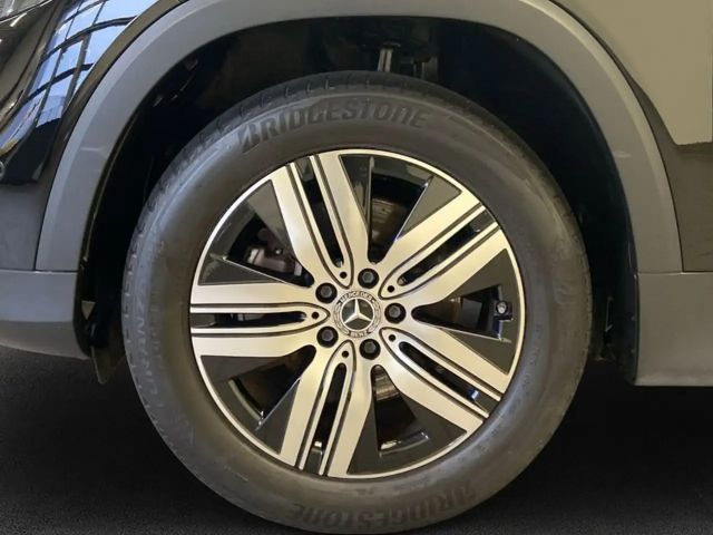 Mercedes-Benz EQB 300